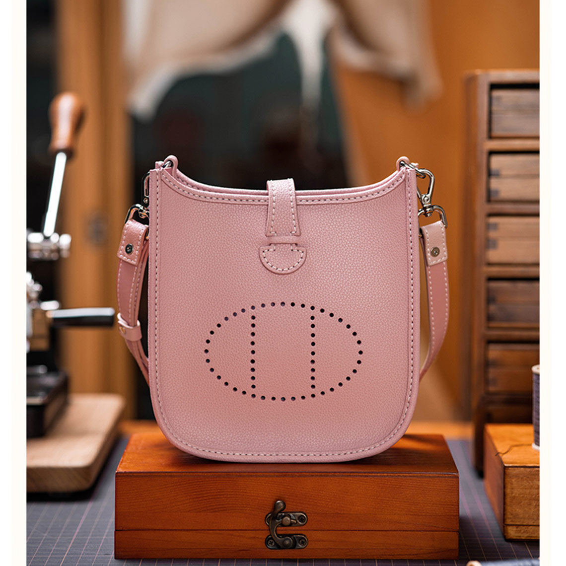 Eveline Bag Leather Mini Crossbody Bag DIY Kit - POPSEWING® - Image 10